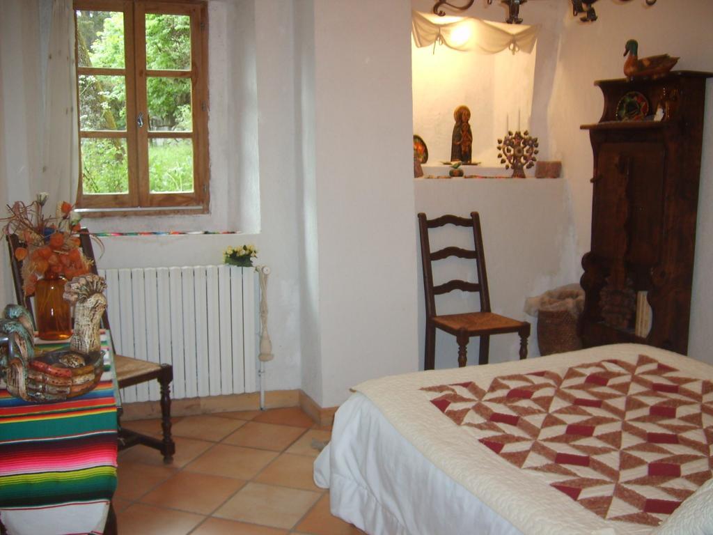 バルスロネット Domaine De Lara Bed & Breakfast 部屋 写真